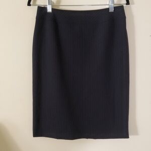 Tahari Arthur S. Levine Black Pin Stripe Skirt Size 4